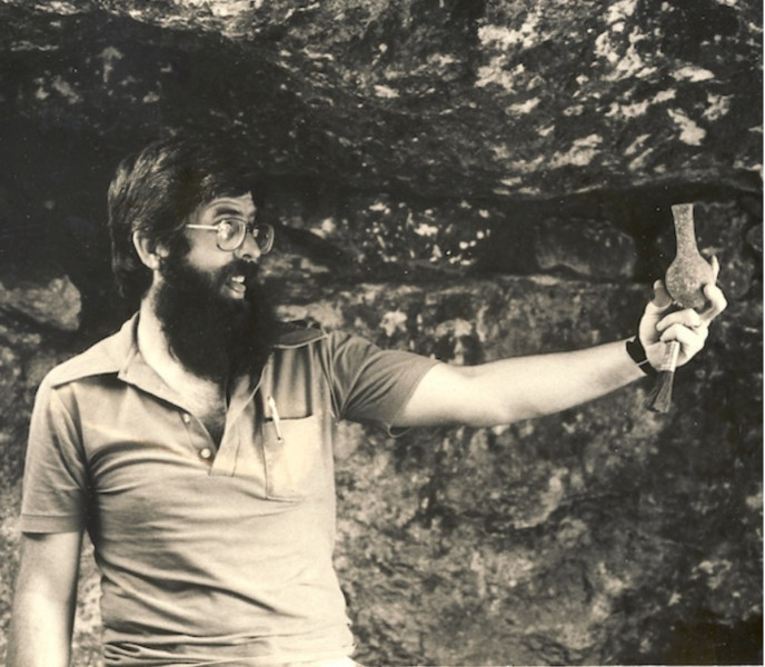Addio a Patrick McGovern, l’”Indiana Jones” delle bevande alcoliche antiche