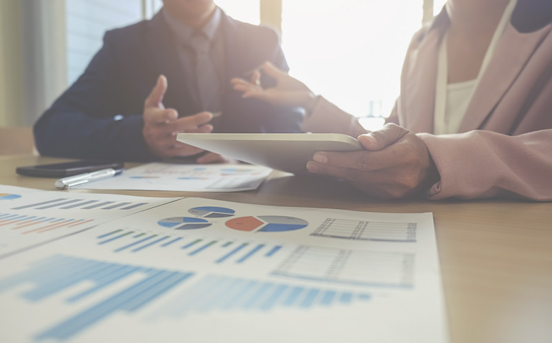 Vini, Spiriti e Aceti: il 2025 conferma le difficoltà dello scenario globale, ma le imprese italiane reagiscono e affinano la capacità competitiva