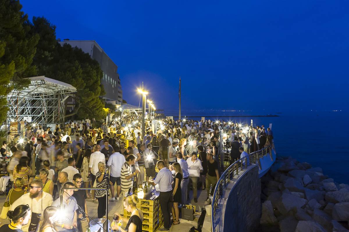 Ein Prosit Grado