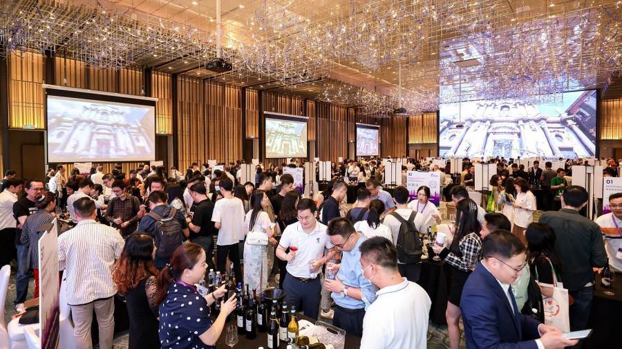 Vinitaly China Roadshow unico evento internazionale wine&amp;spirit a Shanghai nel 2022