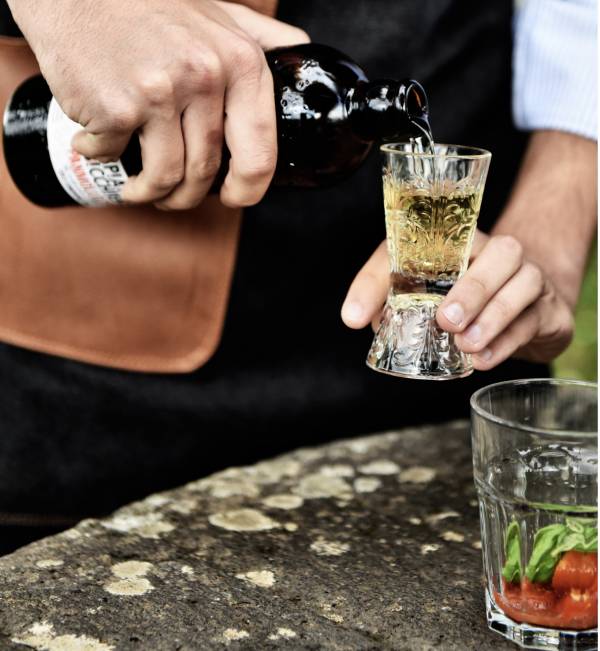 Toscana nel bicchiere: debuttano i gin ispirati a ribollita, panzanella, pappa al pomodoro