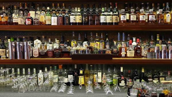 Finlandia, il nuovo governo potrebbe allentare i vincoli del monopolio statale sugli alcolici