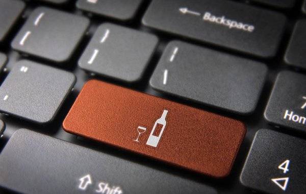 E-commerce di alcolici: +66% entro il 2025. Ad oggi Cina primo mercato