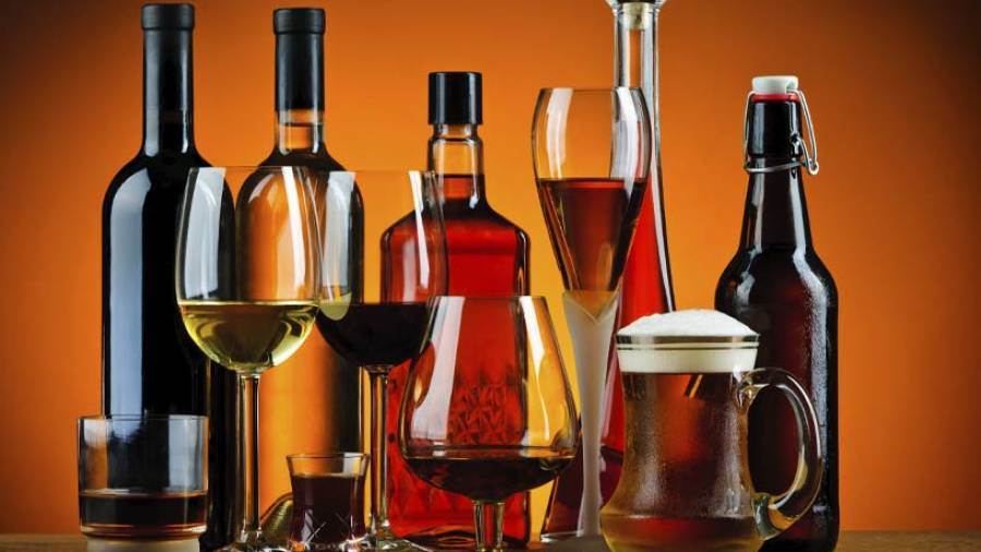 Bevande alcoliche, l&#039;Irlanda fissa prezzi unitari minimi e preme perché Belfast si adegui