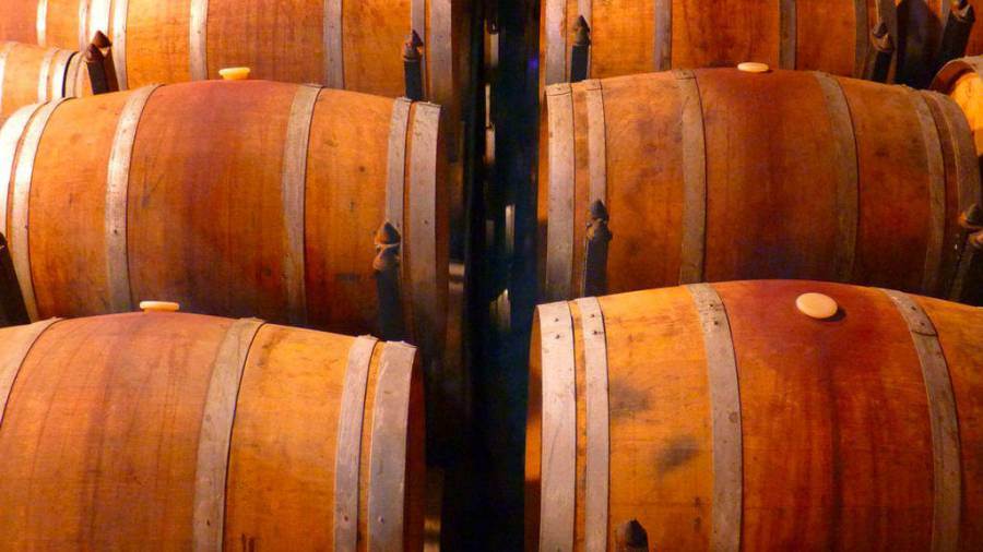 Cantina Italia, 46 milioni di ettolitri di vino in giacenza al 24 giugno