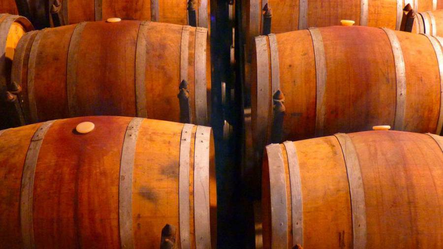 Cantina Italia, 39,3 milioni di ettolitri di vino in giacenza al 28 ottobre 2020