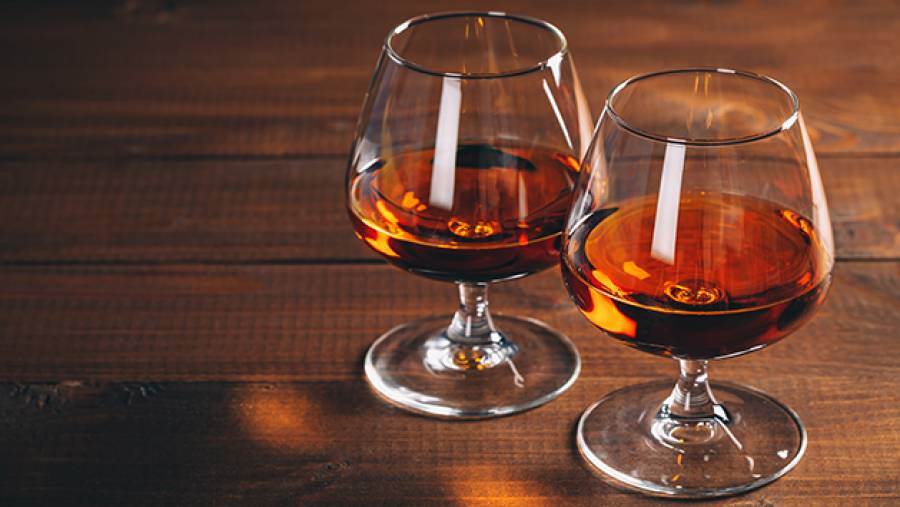 Gli Stati Uniti impongono una tariffa del 25% su cognac e brandy