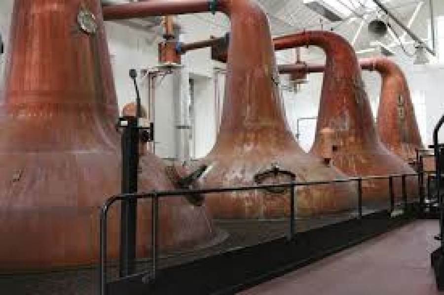 L&#039;industria del whisky scozzese è in difficoltà: rischio di nuovo referendum?