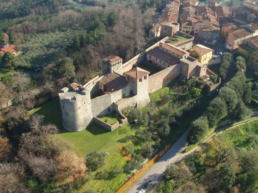 La Fortezza di Montecarlo e il vino dei papi
