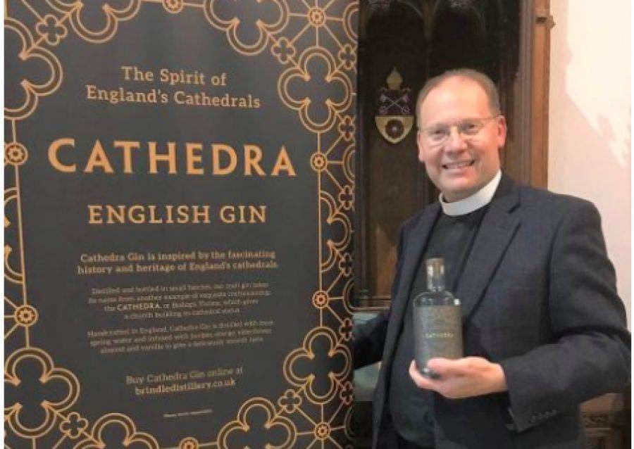 Nel Lancashire anche la Chiesa produce il proprio Gin (a fin di bene)
