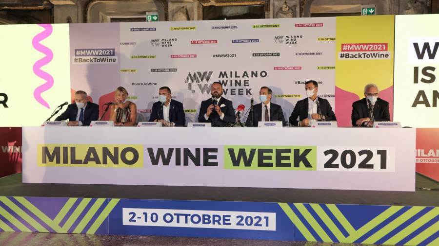 Milano Wine Week 2021: il vino dialoga con moda e design