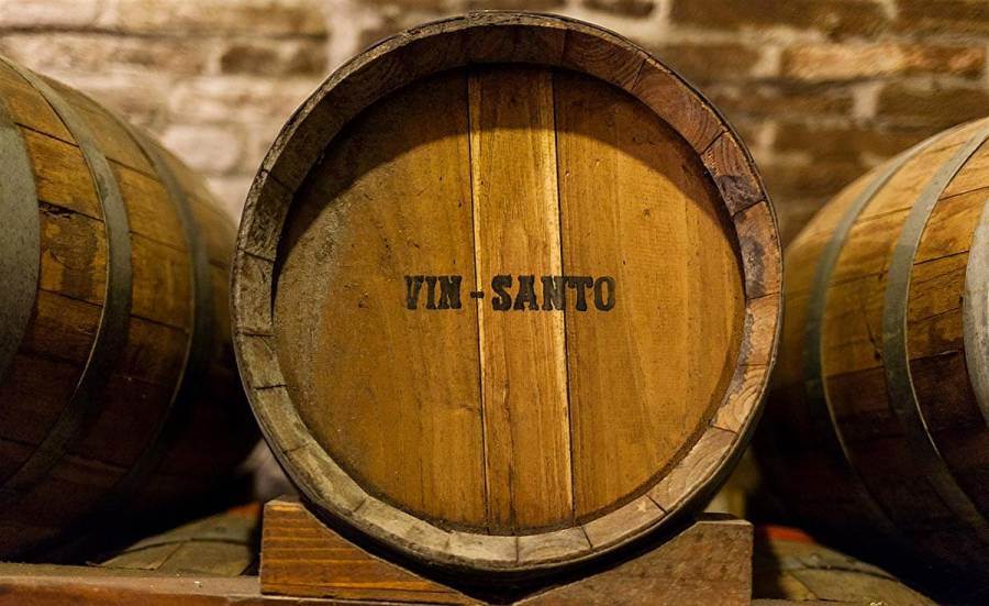 Vin Santo di Montepulciano: &quot;Toscana&quot; in etichetta