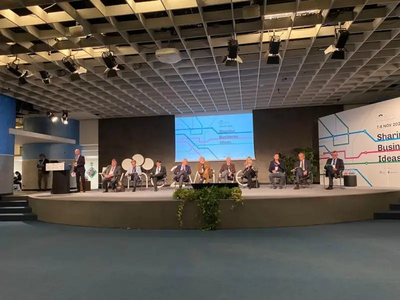 Vino, 2023 in salita tra fatturati in calo (-16%) e minacce dalle norme su alcol e salute