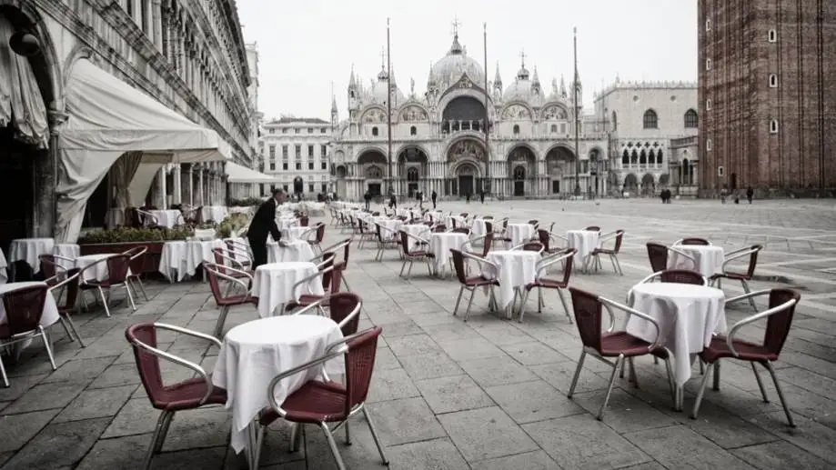 Italy&rsquo;s Economic Pain Shows Burden of National Coronavirus Lockdowns