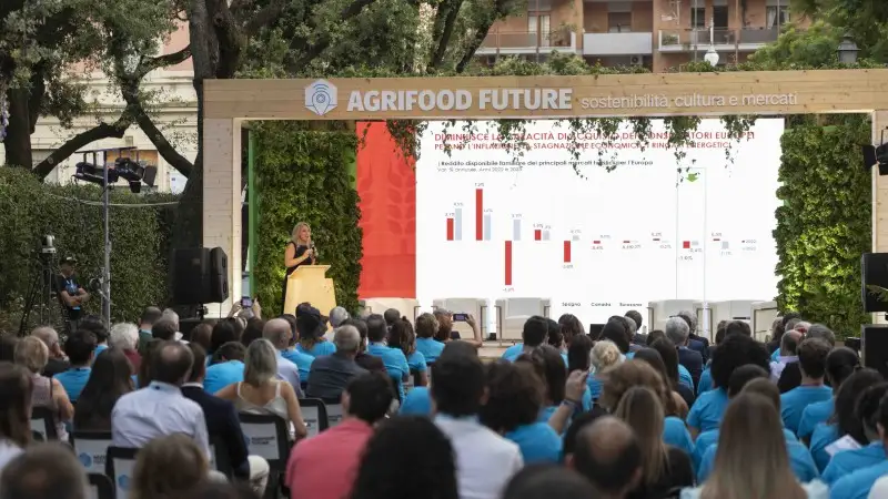 Turismo enogastronomico, il focus &egrave; sostenibilit&agrave; e autenticit&agrave;. Ma serve una regia pi&ugrave; efficace