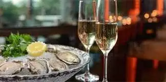 Perch&eacute; lo Champagne sta bene con le ostriche? Ecco la ragione scientifica