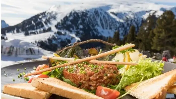 A marzo la neve di Obereggen, Carezza e Passo Oclini diventa una tavola bianca