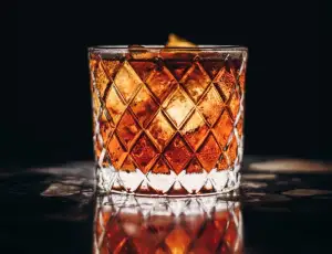 Cina pronta a dimezzare (al 5%) i dazi sul whisky