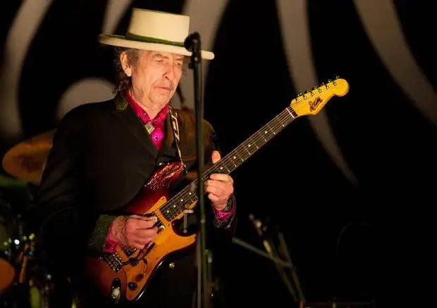 Bob Dylan, radio Dj parlando di whiskey