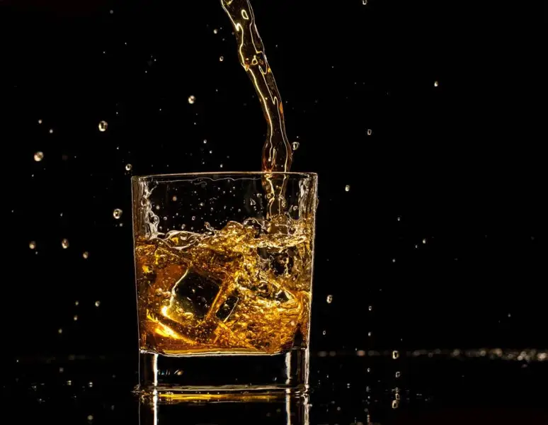 Quanto &egrave; invecchiato questo whisky? La risposta &egrave; negli ioni di oro