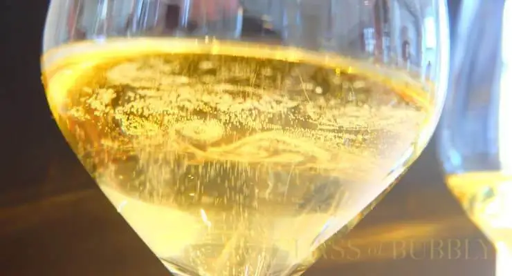 Brexit, recessione e bevande alternative: ecco gli ostacoli allo spumante in UK