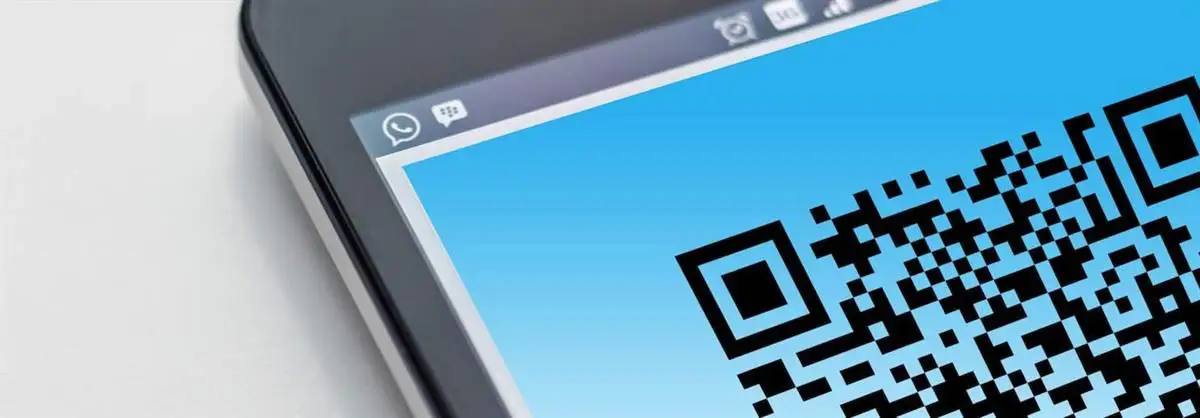 Vino e spiriti: un QR code unico per informazioni nutrizionali e gestione imballaggi