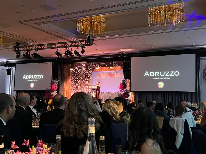 Abruzzo eletta regione vinicola dell'anno per Wine Enthusiast