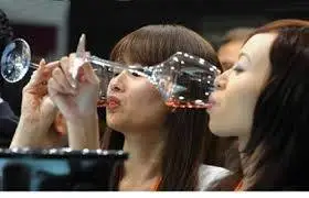 Cina, rallentano le vendite di vino (e non &egrave; solo colpa dei dazi Usa)