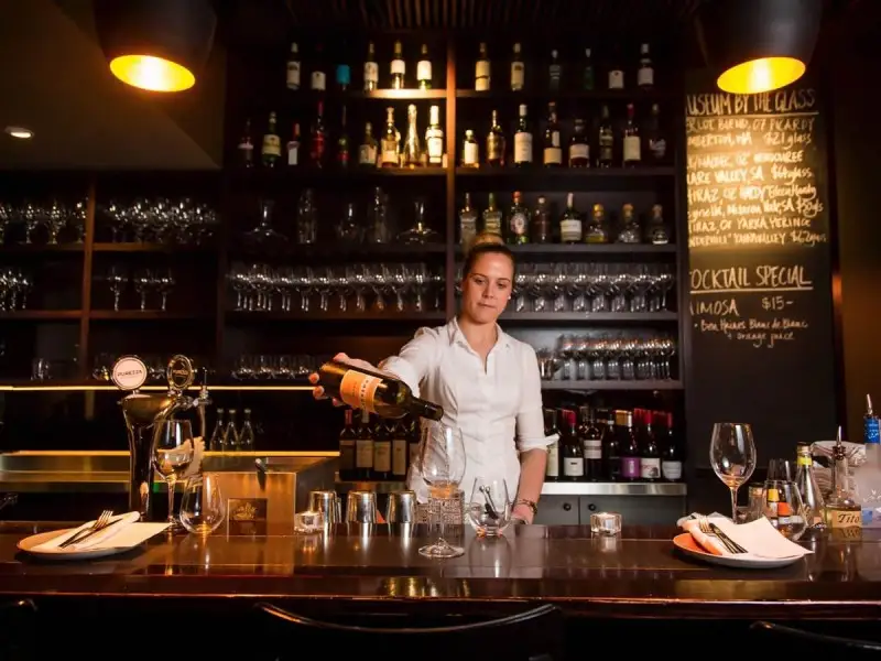 Federvini: nei consumi fuori casa vini a -29% e spiriti a -34% a valore