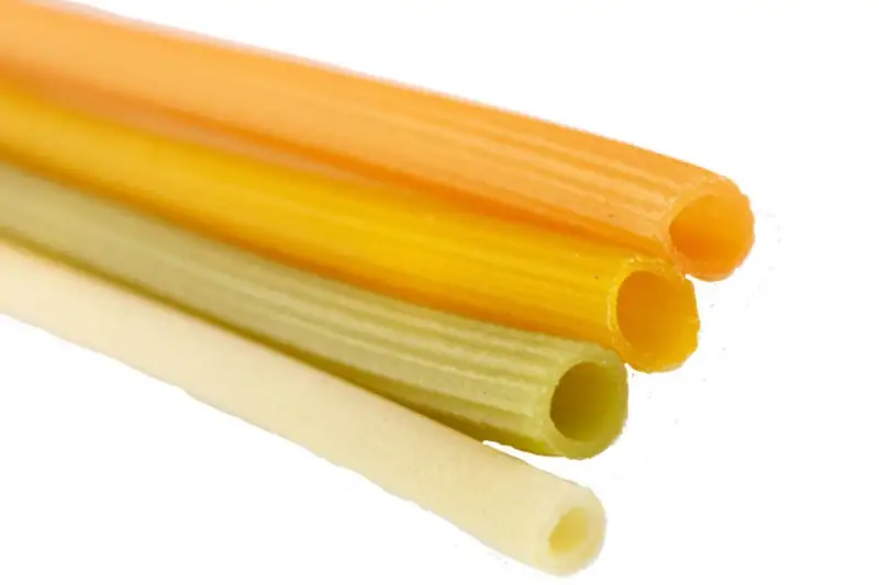 Cooperativa marchigiana inventa la cannuccia commestibile