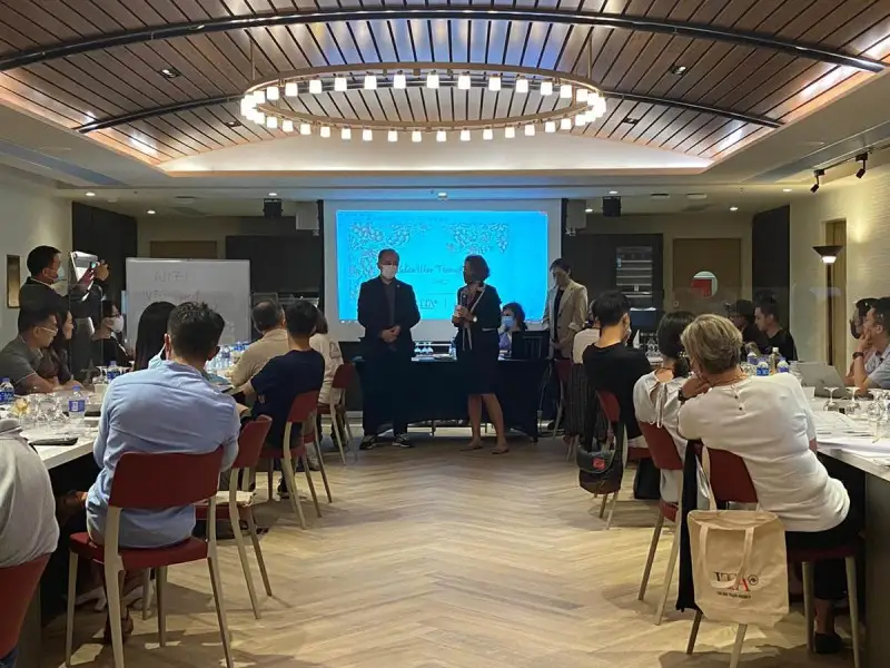 ICE-HK: al via l'Italian wine training course