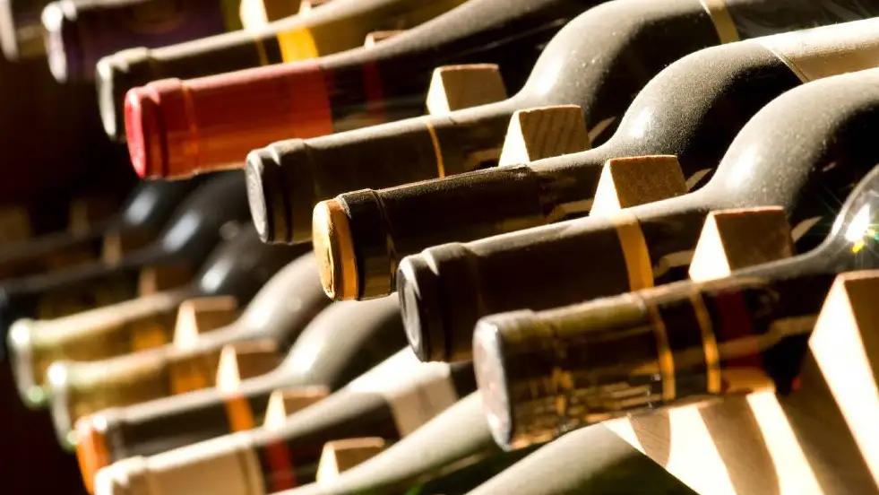 Vinarius, la scelta dei consumatori premia i territori