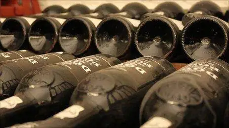 Sempre pi&ugrave; vini inglesi e gallesi nella Cantina del governo britannico