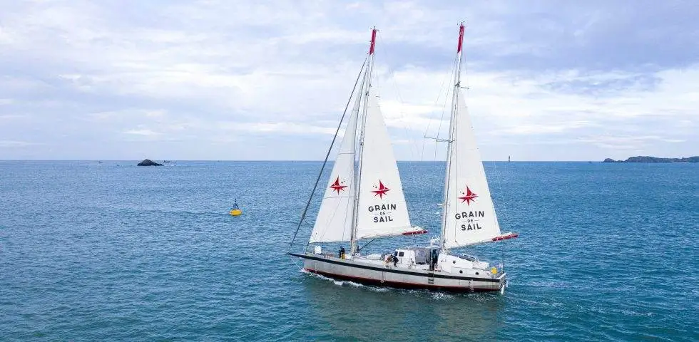 Da St. Malo a Brooklyn in barca a vela, trasporto sostenibile per i vini francesi