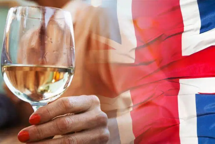 I consumatori di vino britannici non vogliono lasciare l'Europa