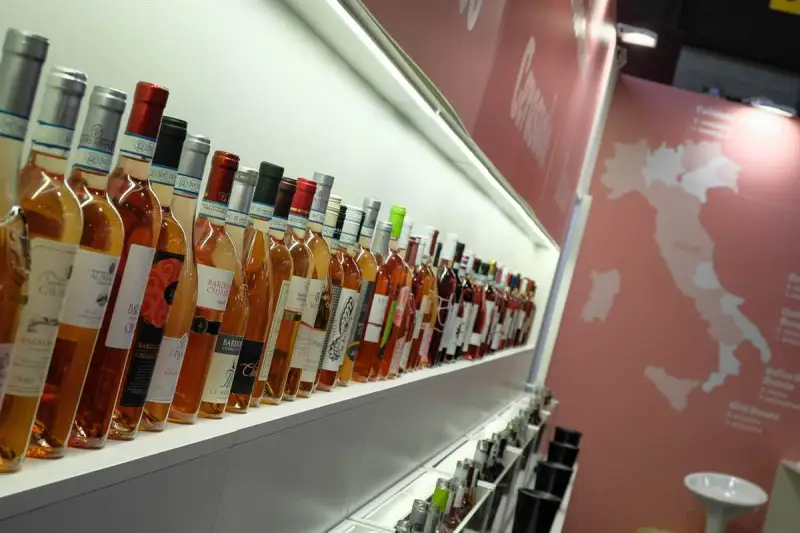 Gdo: le vendite di vino cresciute dell'8% a volume e 7% a valore tra gennaio e Pasqua