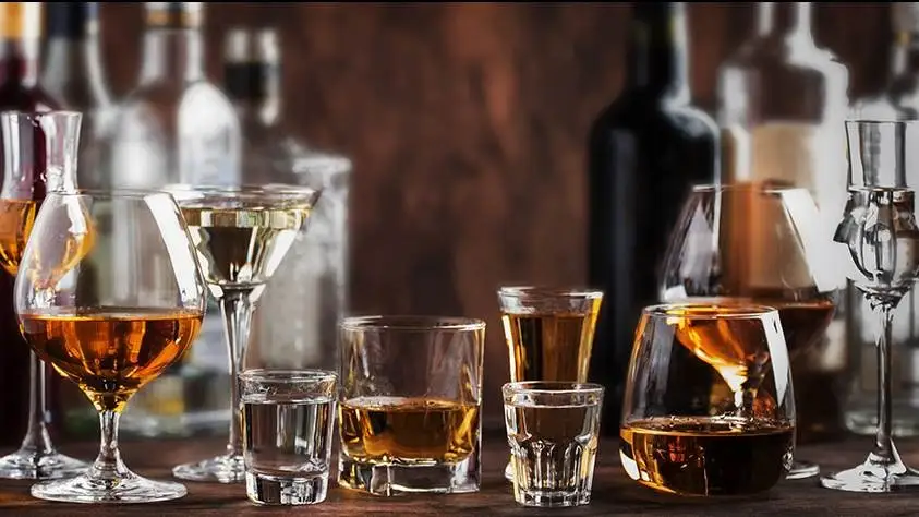 Contrassegno di Stato per le bevande spiritose: chi non vuole la sburocratizzazione?