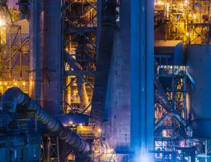 CSC: calano export e produzione industriale, deboli i consumi, elettricit&agrave; ancora cara