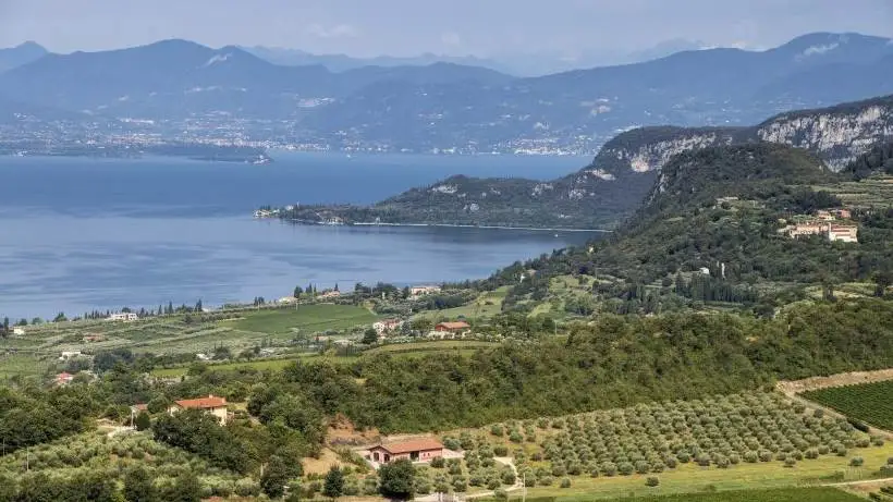 Bardolino: istituite le sottozone Montebaldo, La Rocca e Sommacampagna