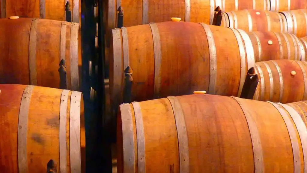 Cantina Italia, 37,1 milioni di ettolitri di vino in giacenza all'11 settembre 2020