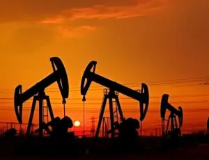 Congiuntura Flash: rincarano petrolio e gas,  il 3&deg; trimestre parte in salita