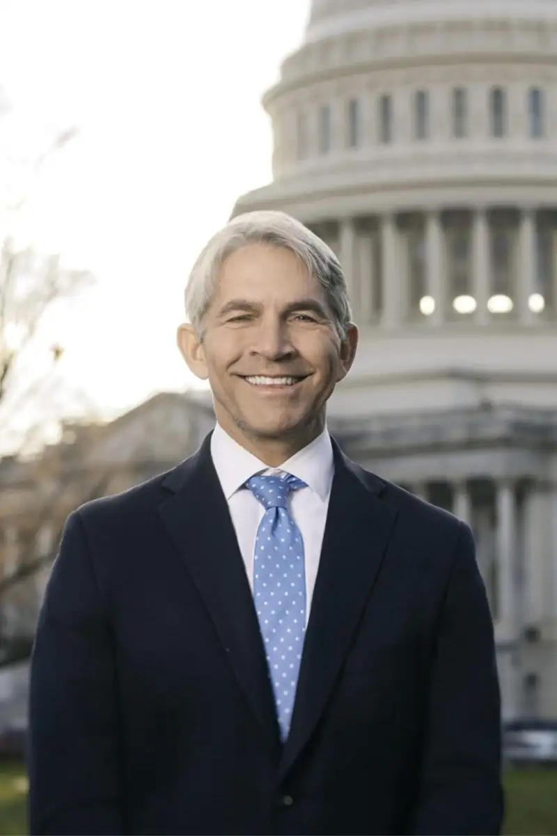 Chris R. Swonger President CEO Discus