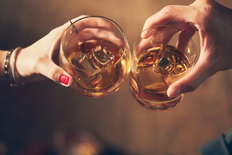 I dazi indiani sul whisky britannico saranno dimezzati 