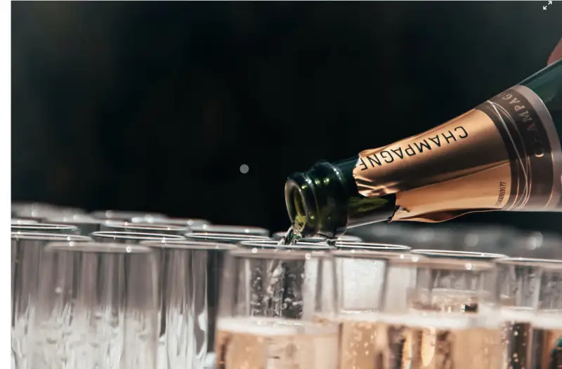 Per la prima volta le vendite di Champagne superano la soglia dei 6 miliardi