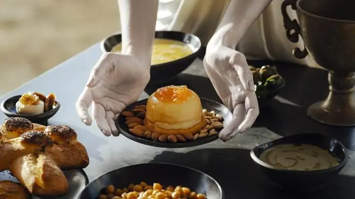 Teatro con cena ispirata all&rsquo;antica Grecia nella Valle dei Templi