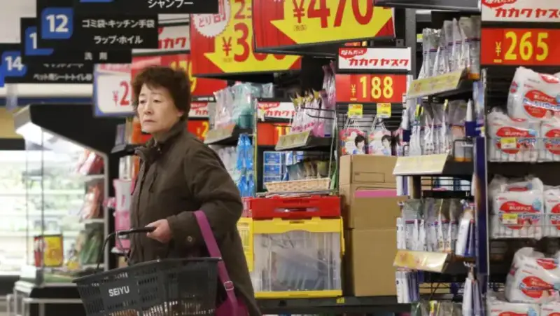 Lo yen debole fa impennare i prezzi di vino e spirits importati in Giappone