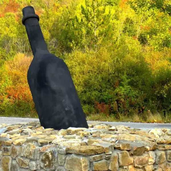 A(rt) message in a (Chianti Classico) bottle