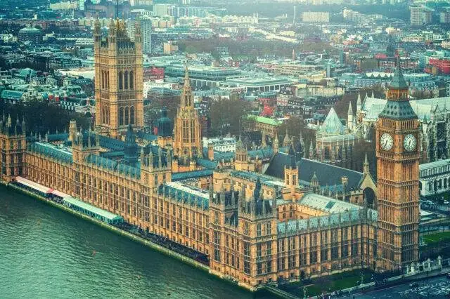 Londra, la Camera  dei Lord contro la nuova "burocrazia" sull'import di vino