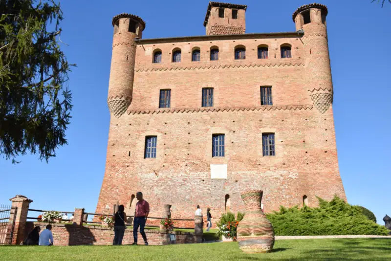Torna Barolo en Primeur, l&rsquo;asta benefica dei grandi vini di Langa