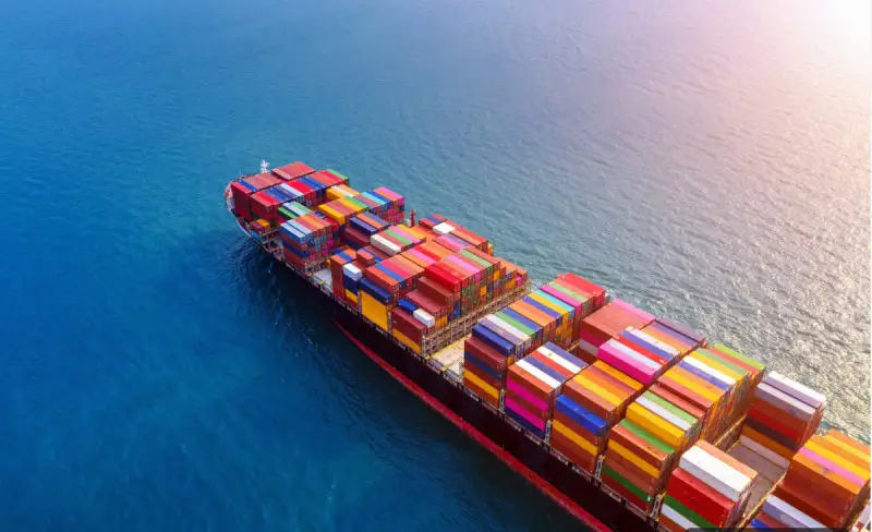 Trump &ldquo;congela&rdquo; i dazi a Canada e Messico: la posta in gioco